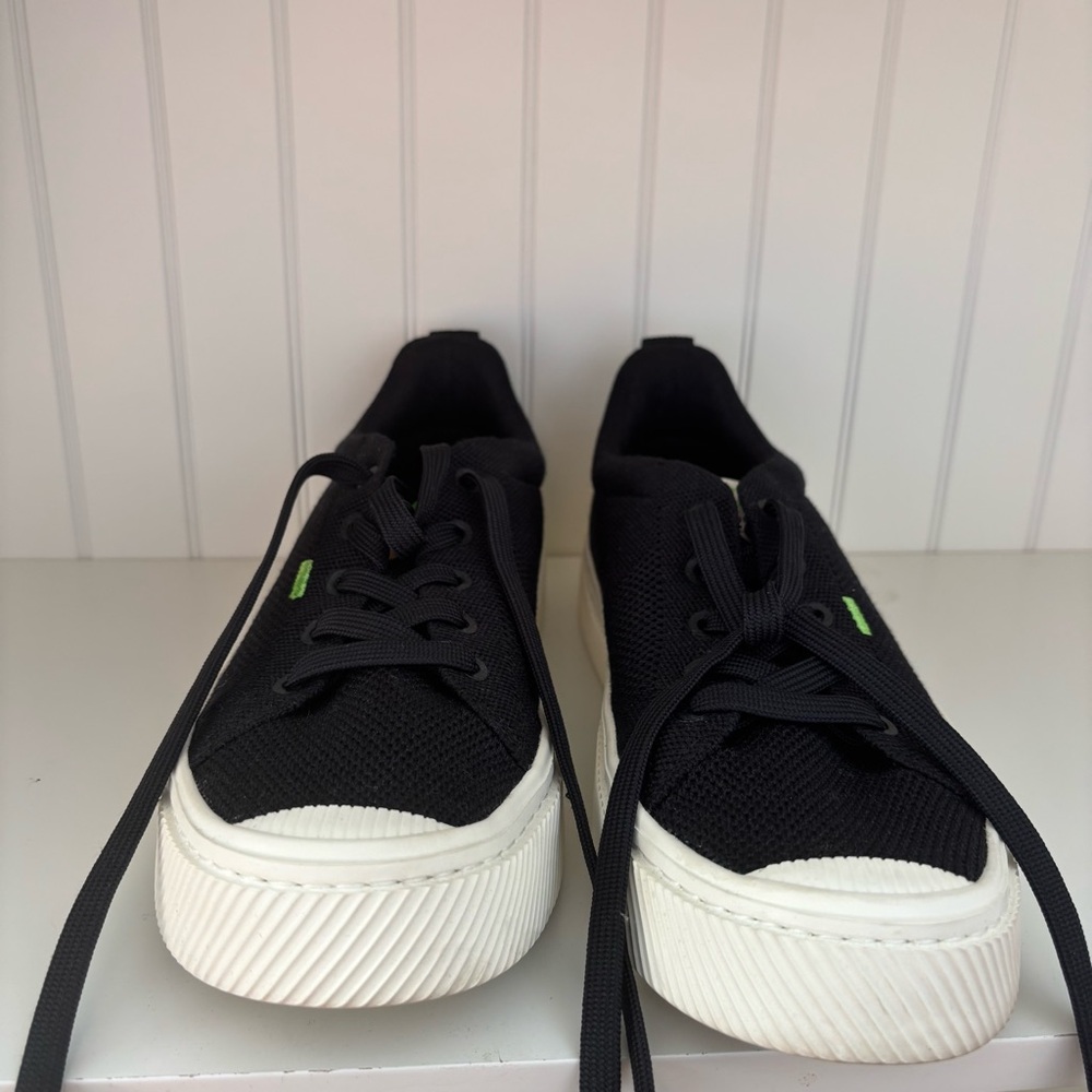 Black Cariuma Sneakers with White Soles